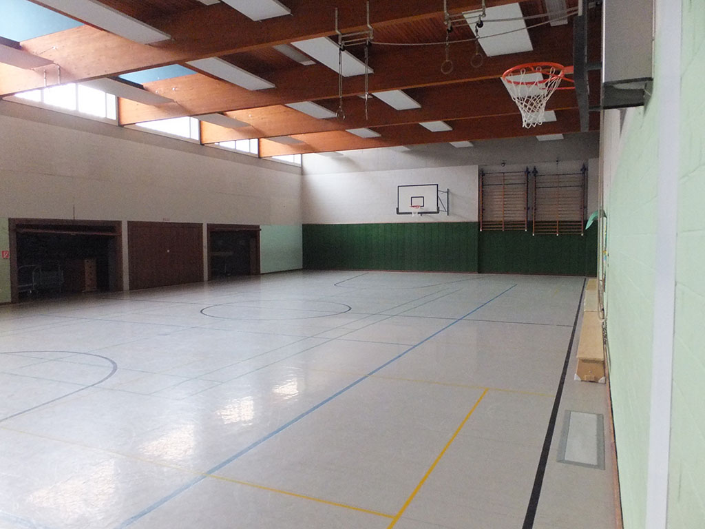 Turnhalle der Katholischen Grundschule Merl